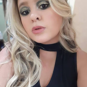 Meet your Posher, Letícia